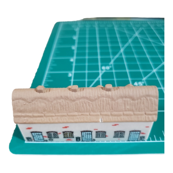 Wade England Figurines Whimsey on Why Briar Row #23 - Picture 8 of 10